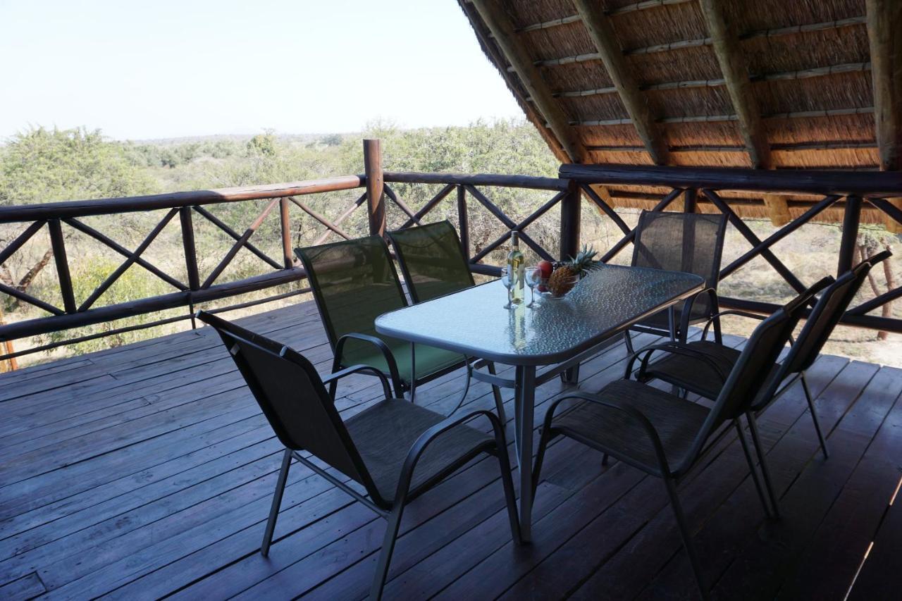 Giraffe Plains Villa มาร์ลอทพาร์ค ภายนอก รูปภาพ